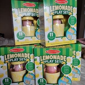 Melissa & Doug Yellow Lemonade Play Set